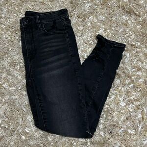 American Eagle Outfitters| Women's Black Super Hi-Rise Jegging Crop Size 2Short